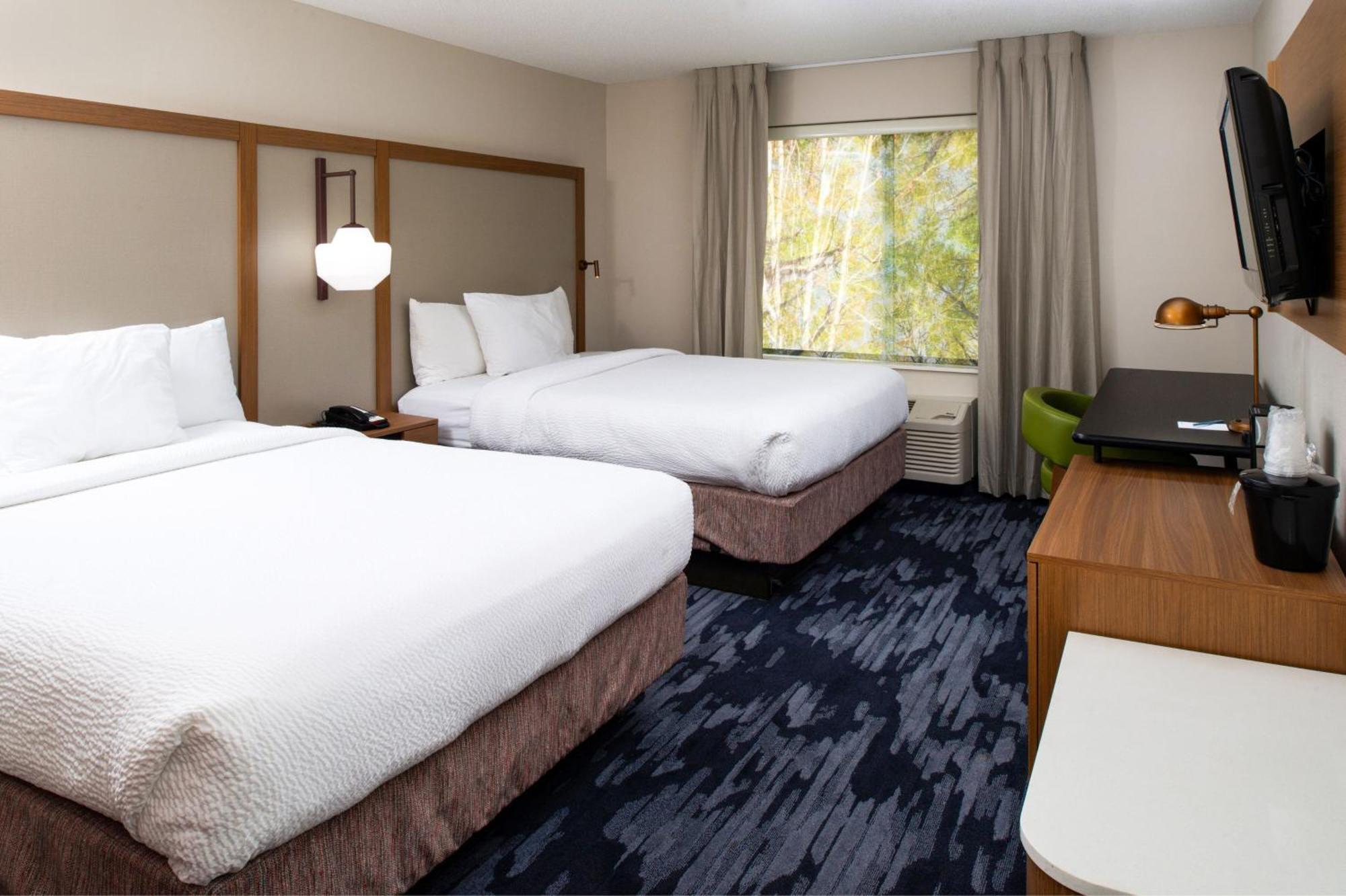 Fairfield Inn&Suites Greensboro Wendover Buitenkant foto