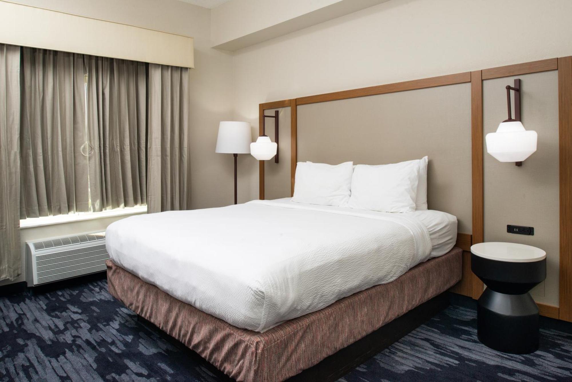 Fairfield Inn&Suites Greensboro Wendover Buitenkant foto
